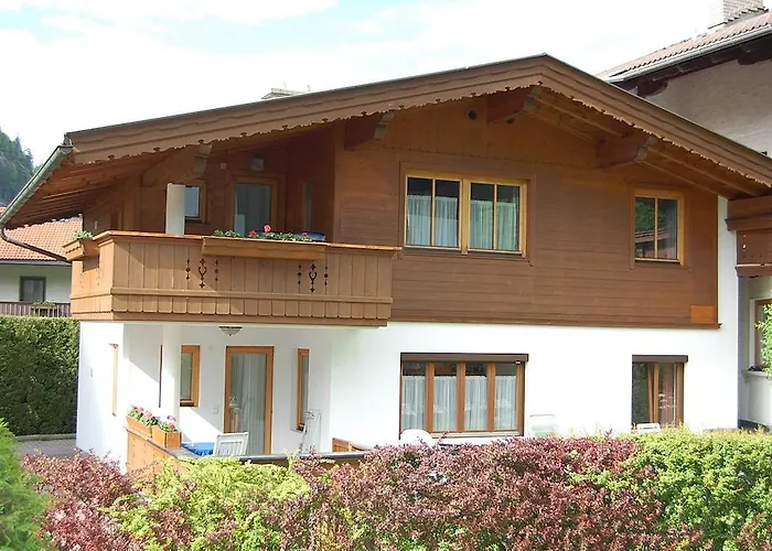 Alpenrose アパート マイヤーホーフェン